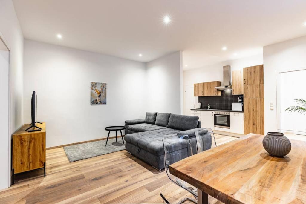 Modern Apartment Next To Subway Station 비엔나 외부 사진